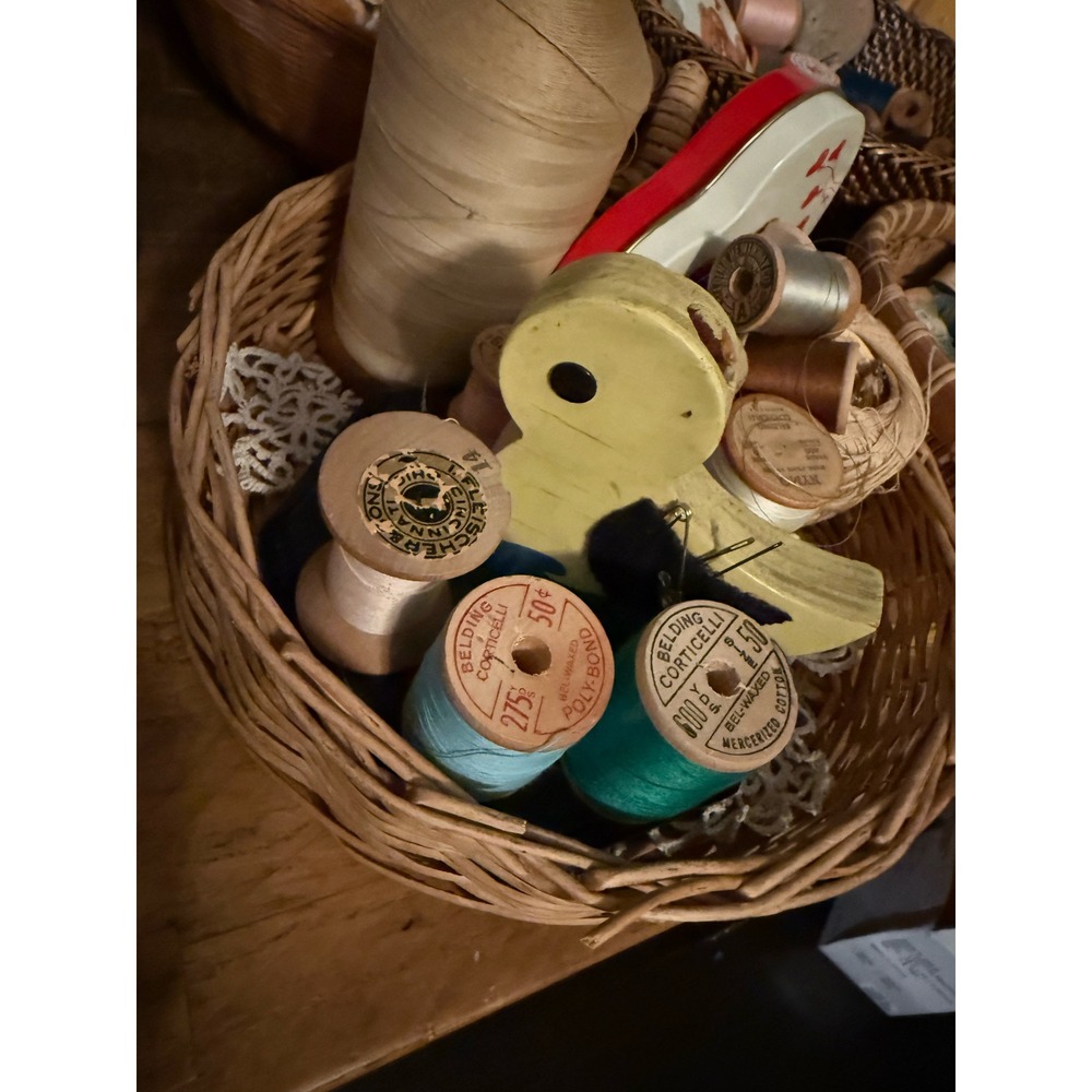 Vintage Sewing Lot Belding Corticelli Wooden Spools Duck Pin Cushion Basket